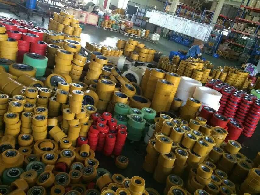 Characteristics of solid polyurethane tires